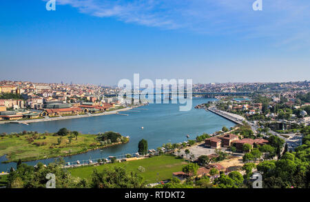 Halic, Golden Horn vista panoramica da Pierre Loti Hill, Istanbul, Turchia Foto Stock