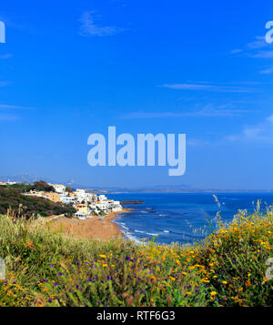 Vista del mare dall'acropoli di Selinunte, Sicilia, Italia Foto Stock