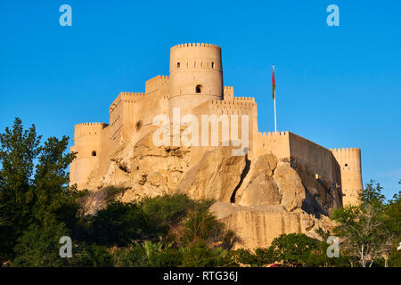 Sultanat di Oman, governatorato di Al-Batina, Nakhl, Nakhl Fort o Al Husn Heem, fortezza, storico edificio mudbrick Foto Stock