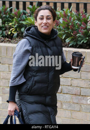 Saira Khan al di fuori di ITV Studios con: Saira Khan dove: Londra, Regno Unito quando: 29 Gen 2019 Credit: rocciosa/WENN.com Foto Stock