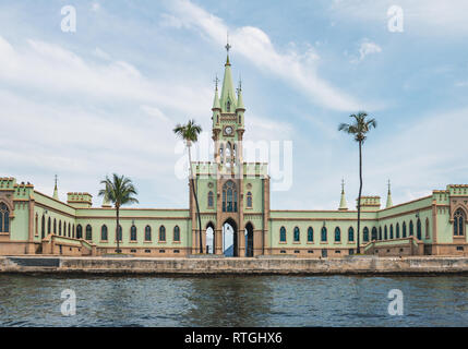 L'Isola Fiscal (Ilha fiscali) nella baia di Guanabara - Rio de Janeiro, Brasile Foto Stock