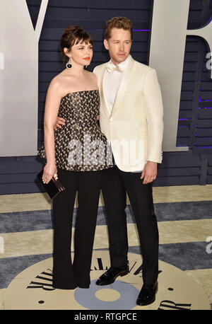 BEVERLY HILLS, CA - 24 febbraio: Ginnifer Goodwin e Josh Dallas frequentare il 2019 Vanity Fair Oscar Party hosted by Radhika Jones a Wallis Annenberg Foto Stock