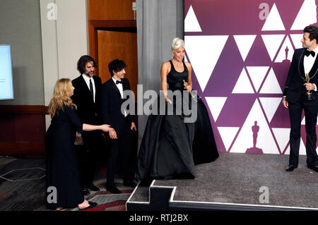 Lady Gaga, vincitore del miglior canzone originale per 'Ssantificate' da 'è nata una stella", pone in sala stampa durante la 91annuale di Academy Awards a Hollywood e Highland il 24 febbraio 2019 in Hollywood, la California. Foto Stock