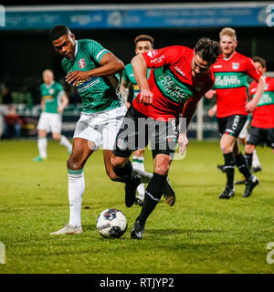 Dordrecht, Paesi Bassi. 01 Mar, 2019. Riwal Hoogwerkers Stadium, calcio, stagione 2018/2019, Keuken Kampioen Divisie, FC Dordrecht - NEC, FC Dordrecht player Jeremy Cijntje NEC player Guus Joppen (r) Credito: Pro scatti/Alamy Live News Foto Stock