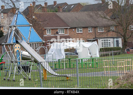 Harold Hill Londra, Regno Unito. 2 marzo 2019 una diciassettenne ragazza è stato pugnalato a morte in un parco in Harold Hill Londra. Le indagini della polizia continuano a credito: Ian Davidson/Alamy Live News Foto Stock