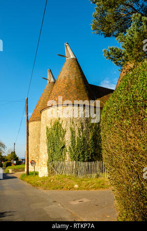 Mitchell e pesca, Purfumery, pietra convertito Oast House, Foxbury Farm, Stone Street, guarnizione, Kent Foto Stock