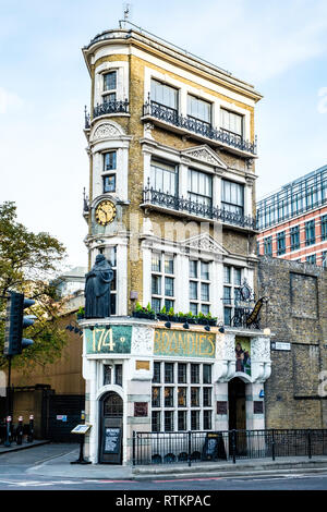 Il frate nero Public House, Queen Victoria Street, Blackfriars, Londra Foto Stock