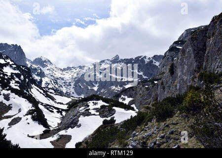 Parco Nazionale del Durmitor. Montagne, Vicino Bobotov Kuk. Montenegro. Foto Stock