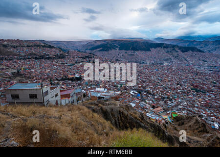 Vista panoramica di La Paz in Bolivia Foto Stock