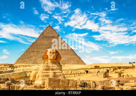 La sfinge e piramide,Il Cairo, Egitto Foto Stock