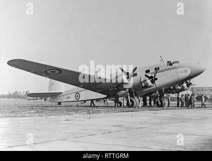 Il Savoia-Marchetti SM.95 era un italiano a quattro motori, mid-range i trasporti aerei, che per primo ha volato in 1943. Un totale di 20 aerei sono state prodotte tra il 1943 e il 1949. Questo velivolo, numero di serie 240-1, è della Forza Aerea Italiana. Foto Stock