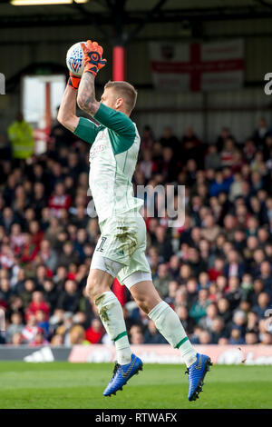 Griffin Park, Londra. 2 marzo 2019. Daniel Bentley di Brentford durante il cielo EFL scommessa match del campionato tra Brentford e Queens Park Rangers al Griffin Park, Londra, Inghilterra il 2 marzo 2019. Foto di Salvio Calabrese. Solo uso editoriale, è richiesta una licenza per uso commerciale. Nessun uso in scommesse, giochi o un singolo giocatore/club/league pubblicazioni. Foto Stock