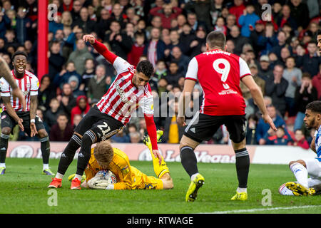 Griffin Park, Londra. 2 marzo 2019. Detto Benrahma di Brentford durante il cielo EFL scommessa match del campionato tra Brentford e Queens Park Rangers al Griffin Park, Londra, Inghilterra il 2 marzo 2019. Foto di Salvio Calabrese. Solo uso editoriale, è richiesta una licenza per uso commerciale. Nessun uso in scommesse, giochi o un singolo giocatore/club/league pubblicazioni. Foto Stock