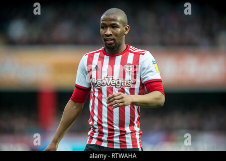 Griffin Park, Londra. 2 marzo 2019. Kamohelo Mokotjo di Brentford durante il cielo EFL scommessa match del campionato tra Brentford e Queens Park Rangers al Griffin Park, Londra, Inghilterra il 2 marzo 2019. Foto di Salvio Calabrese. Solo uso editoriale, è richiesta una licenza per uso commerciale. Nessun uso in scommesse, giochi o un singolo giocatore/club/league pubblicazioni. Foto Stock