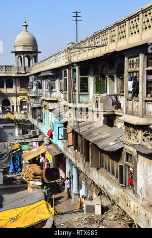 Khari Baoli, vivace commercio all'ingrosso Indian Spice Market, Vecchia Delhi, India Foto Stock