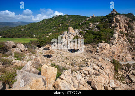 Costa rocciosa ad appendere la Rai,Reef National Park, Vinh Hy, Ninh Thuan provincia, Vietnam Asia Foto Stock