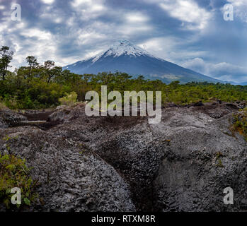 Il percorso della desolazione del vulcano di Osorno, Cile, America del Sud. Foto Stock