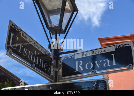 Crocevia delle Orsoline e Royal strade di New Orleans (USA) Foto Stock