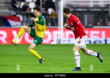 Alkmaar, Paesi Bassi. 03 Mar, 2019. ALKMAAR, 03-03-2019, Stadio AZ Alkmaar , olandese Eredivisie . AZ - Fortuna Sittard , Fortuna Sittard giocatore Andrija Novakovich sulla palla durante il gioco AZ - Fortuna Sittard .. Credito: Pro scatti/Alamy Live News Foto Stock