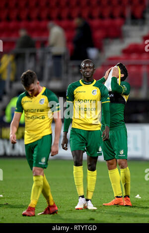 Alkmaar, Paesi Bassi. 03 Mar, 2019. ALKMAAR, 03-03-2019, Stadio AZ Alkmaar , olandese Eredivisie . AZ - Fortuna Sittard , Fortuna Sittard sconsolato dopo il gioco AZ - Fortuna Sittard (4-2). Credito: Pro scatti/Alamy Live News Foto Stock