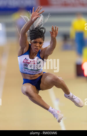 Glasgow, Scotland, Regno Unito. 3 Marzo, 2019. Abigail Irozuru (GBR) in Donne Salto in lungo Finale durante l'Atletica Europea campionati Indoor Glasgow 2019 a Emirates Arena di Domenica, 03 marzo 2019. GLASGOW Scozia. (Solo uso editoriale, è richiesta una licenza per uso commerciale. Nessun uso in scommesse, giochi o un singolo giocatore/club/league pubblicazioni.) Credito: Taka G Wu/Alamy News Foto Stock