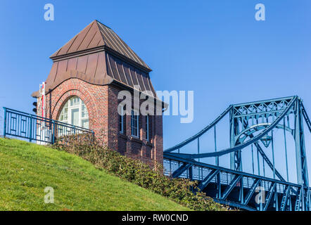 Torre del Kaiser Wilhelm ponte in Wilhelmshaven, Germania Foto Stock