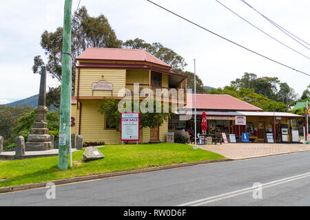 Tilba, NSW, Australia-December 27, 2018 : Street view nella storica città di Tilba, classificati dalla National Trust come centrale Conservat Tilba Foto Stock