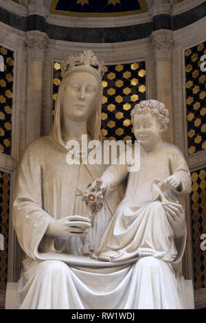 Madonna delle Rose di Pietro di Giovanni Tedesco, Chiesa di Orsanmichele a Firenze, Toscana, Italia Foto Stock