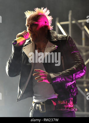 ***FILE FOTO*** cantante Keith Flint dei Prodigy music band esegue durante la roccia per persone music festival di Hradec Kralove, Repubblica Ceca, dal 4 luglio 2012. (CTK foto/Alexandra Mlejnkova) Foto Stock