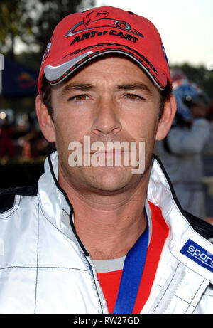 ***FILE FOTO*** LUKE PERRY morto a 52 Regno Unito fuori Los Angeles, CA Novembre 4th, 2005 Luke Perry al 1° annuale "arte del carrello' go cart gara digitale. Credito: Trevor Moore/il PHOTOlink/MediaPunch ***Nessuna UK*** Foto Stock