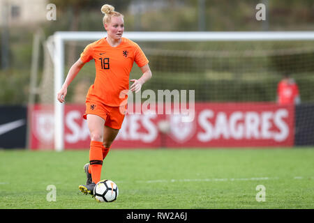 Parchal, Portogallo. 4 Mar 2019. Bela Vista Stadio Comunale, Algarve Cup 2019, Paesi Bassi - Polonia (donne), Paesi Bassi player Danique Kerkdijk durante il match Paesi Bassi - Polonia (donne) Credito: Pro scatti/Alamy Live News Foto Stock