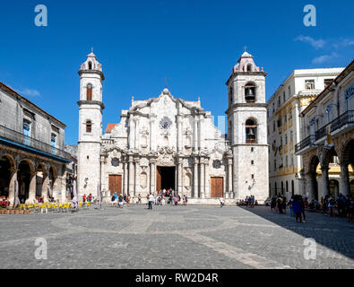 Havana Cattedrale (Catedral de la Habana), Plaza de la Catedral, l'Avana vecchia capitale di Cuba Foto Stock