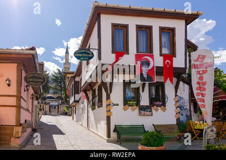 Eskisehir, Turchia - 22 Settembre 2017: storico quartiere Odunpazari vista in Eskisehir Città della Turchia. Case Odunpazari è popolare attrazione turistica Foto Stock