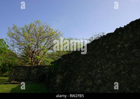 Fort Speelwijk, un sito del patrimonio costruito da esercito olandese nel 1682. Situato in Serang Regency, Banten, Indonesia. Foto Stock