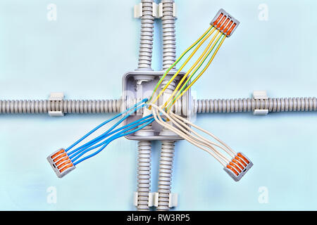 FM13W3P-K120 / 1731070063 | Connettore D-Sub FCT From Molex Con Contatti Misti, B, Maschio, 13 Vie, Terminazione A Saldare | RS - Foto 6