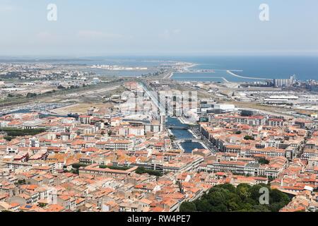 Vista della città di Sete in Francia da Mont Saint Clair Foto Stock