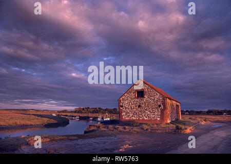 Il grazioso villaggio costiero di Thornham Staithe vicino a Hunstanton in Norfolk Foto Stock