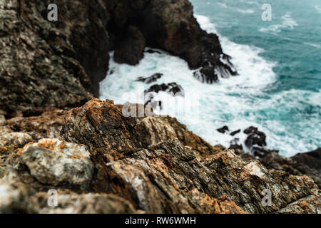 Il freddo giorno di pioggia sul PCH Foto Stock