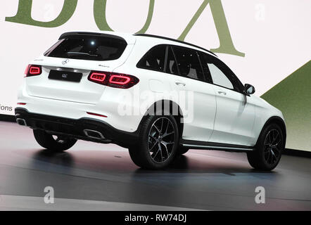 Genf, Svizzera. 05 Mar, 2019. La Mercedes-Benz GLC sarà presentato in occasione del Motor Show di Ginevra sulla prima giornata della stampa. Il 89 il Motor Show di Ginevra inizia il 7 marzo e dura fino al 17 marzo. Credito: Uli Deck/dpa/Alamy Live News Foto Stock