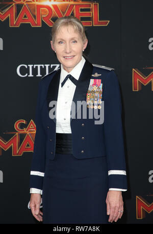 LOS ANGELES, CA - Marzo 4: brigadiere generale Jeannie M. Leavitt, alla premiere mondiale di Marvel Studios' Capitano Marvel al El Capitan Theatre di Los Angeles, la California il 4 marzo 2019. Credito: Faye Sadou/MediaPunch Foto Stock