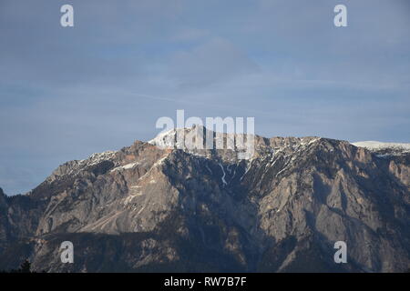 Villacher Alpe, Dobratsch, Kärnten, inverno, Alpen, Gebirgsstock, Jahreszeit, Schnee Fels, Mittente Sendemast, Senden, Radio, Rundfunk Fernsehen, Foto Stock