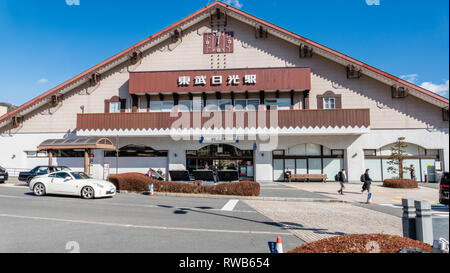 NIKKO, Giappone - 2 febbraio 2019: Nikko Stazione ferroviaria stazione ferroviaria sulla Tobu Nikko Line Foto Stock