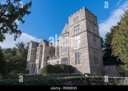 Fountains Hall nelle vicinanze del Fountains Abbey, Ripon, North Yorkshire Foto Stock