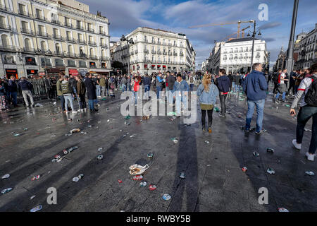 Madrid, Spagna. 05 Mar, 2019. MADRID - 05-03-2019, Real Madrid - Ajax, Champions League stagione 2018/2019, i sostenitori di Ajax al centro di Madrid . Credito: Pro scatti/Alamy Live News Foto Stock