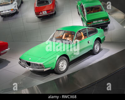 ARESE, ITALIA-febbraio 13, 2019: 1972 Alfa Romeo 1600 Junior Z in Alfa Romeo Museum (Museo Storico Alfa Romeo) Foto Stock