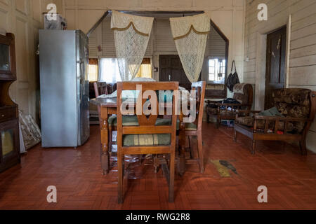 Uno sguardo ad Harrods casa kit a Freetown, in Sierra Leone. La casa è stata fornita come un kit che deve essere costruito e utilizzato da Expat Brit lavoratori io Foto Stock