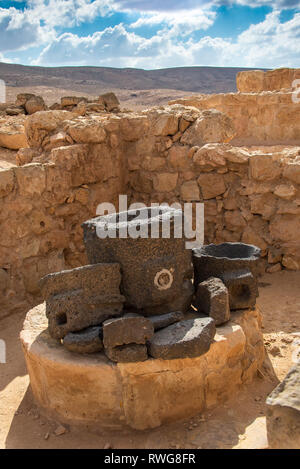 MAMSHIT, Israele / Aprile 10, 2018: questa antica Nabatean cristiana nella città di Israele nel deserto del Negev è stata abbandonata dopo la conquista musulmana nel 7 ce Foto Stock