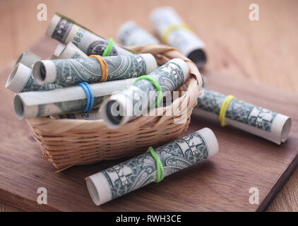 Laminati di dollari simboleggiata come prodotto alimentare Foto Stock