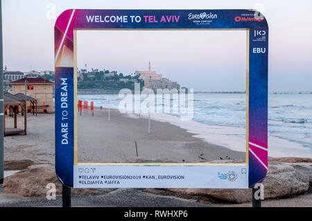 Tel Aviv si prepara per il 2019 Eurovision che si terrà a Tel Aviv nel maggio 2019. Charles Clore Park tra Tel Aviv e Jaffa. Questo parco sarà Foto Stock