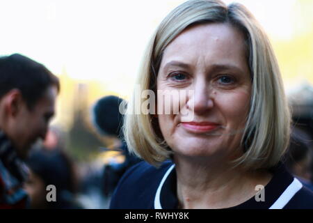 Amber Rudd a Westminster, Londra, Regno Unito il 12 dicembre 2018. Partito conservatore MPS. Politici britannici. Politica del Regno Unito. Segretario di Stato per le opere e le pensioni. Ministri del governo. Hastings e Rye, membro della circoscrizione elettorale, Segreteria dal 2016 luglio al 2018 aprile. Politici famosi. Russell Moore portfolio page. Foto Stock